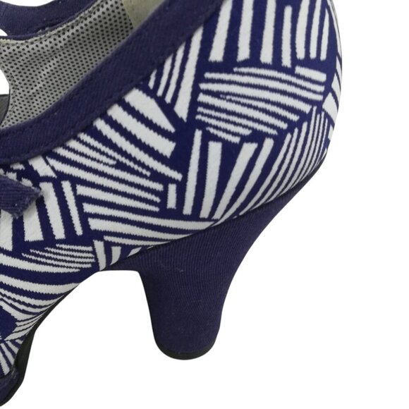 Ruby Shoo Mary Jane Heel Shoes Size EU 38 US 7 Red Flower Retro Geometric - Picture 3 of 12